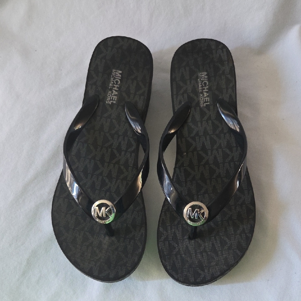 Michael Kors Bedford MK Logo Platform Wedge Flip Flop Sandal